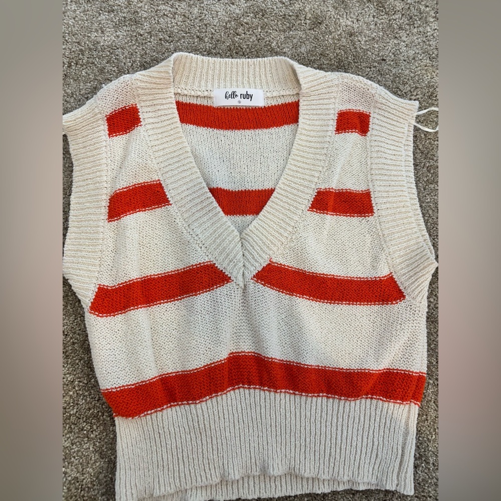Hello ruby knitted vest